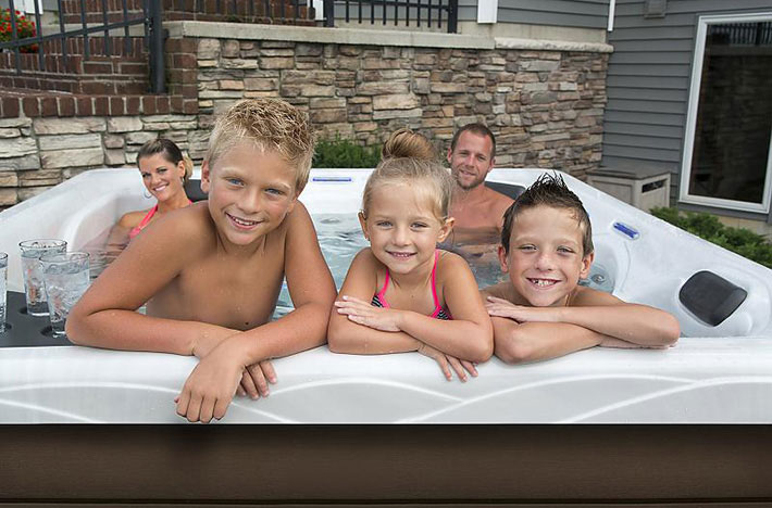 holiday-hot-tub-and-swim-spa-installation-rochester-hills-hot-tub-store
