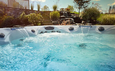 How Ozone and Mineral Water Care Systems Help Keep Hot Tubs Clean